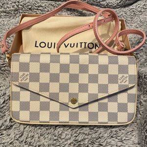 Louis Vuitton Damier Azur Clutch/Purse